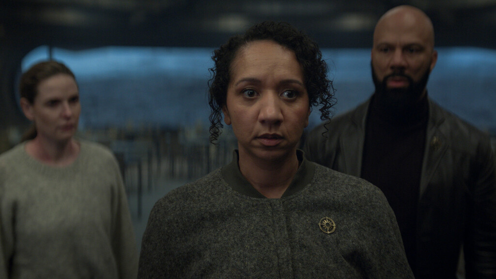 "Va a haber guerra". El creador de 'Silo' explica el final de la temporada 3 y qué nos espera en el desenlace de la serie distópica de Apple TV