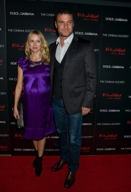 Naomi Watts, ¡queremos verte vestida de novia, que ya toca!