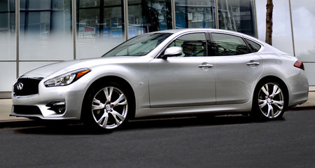 Infiniti Q70 2015, para el Salón de París