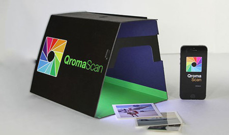 Digitaliza tus fotografías en papel con el ingenioso método que nos propone QromaScan