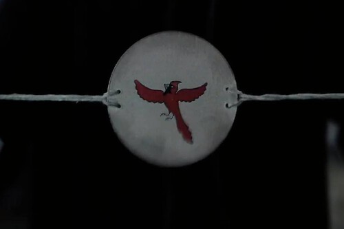 Hace 22 años esta película me traumatizó. Ahora que he vuelto a verla, he descubierto que es una de las mejores obras de Tim Burton 