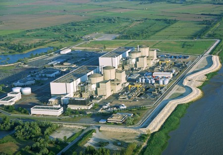 Francia ofrece a Tesla Motors una central nuclear para levantar una nueva fábrica en Europa