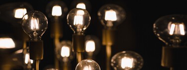 Cómo saber qué precio tendrá la luz mañana tanto si tienes una tarifa en el mercado libre como en el regulado