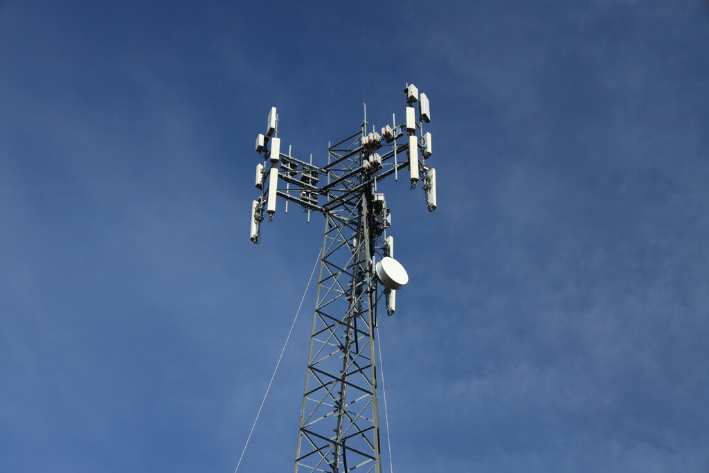 Queremos apagar el 2G y el 3G porque están obsoletos. El problema es que millones de coches y ascensores todavía no se han enterado