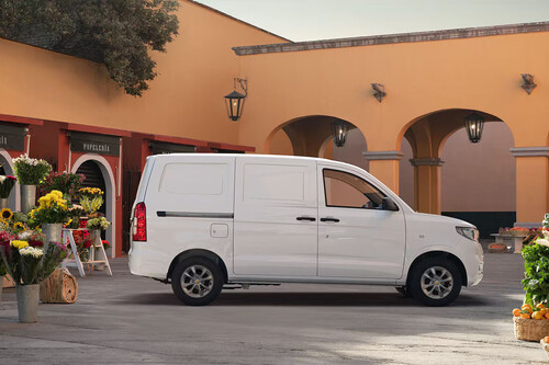 Chevrolet Tornado Van
