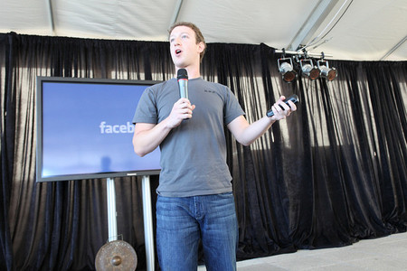 Las cuentas de Facebook y la euforia: más luces que sombras