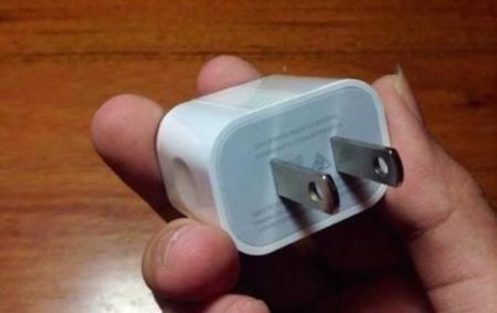 iPhone 6 con un GB de RAM, Chip NFC,USB Reversible, pantalla al microscopio y nuevas filtraciones de Foxconn... Rumorsfera
