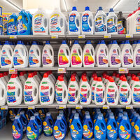 Pelo bem da sua família, pare de usar este produto de limpeza famoso hoje mesmo porque a Anvisa acaba de revelar um risco assustador a saúde
