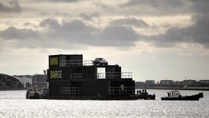Mini barge