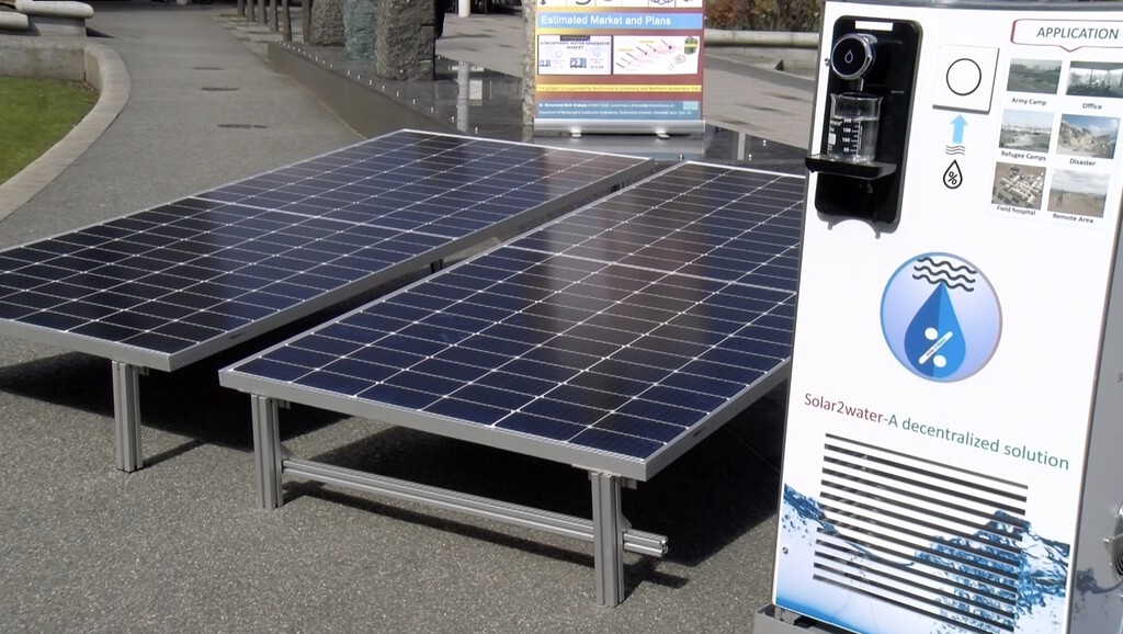 Fabricar agua usando los rayos del sol incluso por la noche. Esto es lo que hace este innovador invento usando placas fotovoltaicas