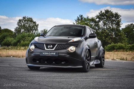 Nissan Juke R 6