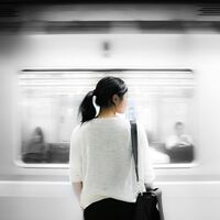 Japón, desesperado por lograr que las mujeres trabajen a tiempo completo: tras décadas promoviendo que sean amas de casa, cambia la ley