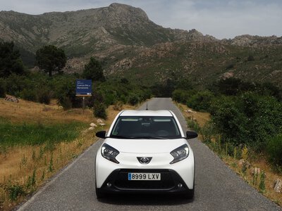 Probamos el Toyota Aygo X Cross: un crossover urbano que da lustre a su segmento 