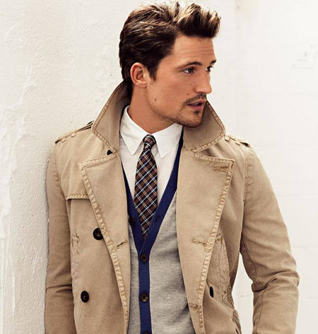 No vamos a decir que queremos que acabe el verano pero... ¡Qué bien pinta el otoño para H.E. by Mango!