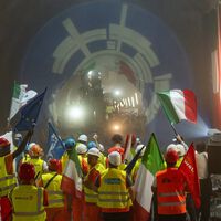 20 años después, Europa afronta uno de los mayores hitos de ingeniería de su historia: el túnel ferroviario más largo del mundo