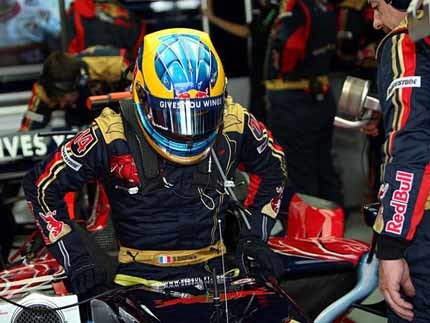 El nuevo STR4 completa sus primeras vueltas