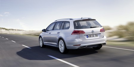 Volkswagen Golf 2017 004