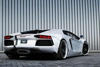 Lamborghini Aventador Bianco por Wheelsandmore 