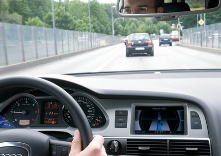 Audi Travolution, sistema para reducir el tiempo de espera en los semáforos
