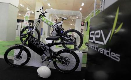 SEV eTRICKS, ¿ciclomotor o bicicleta eléctrica?
