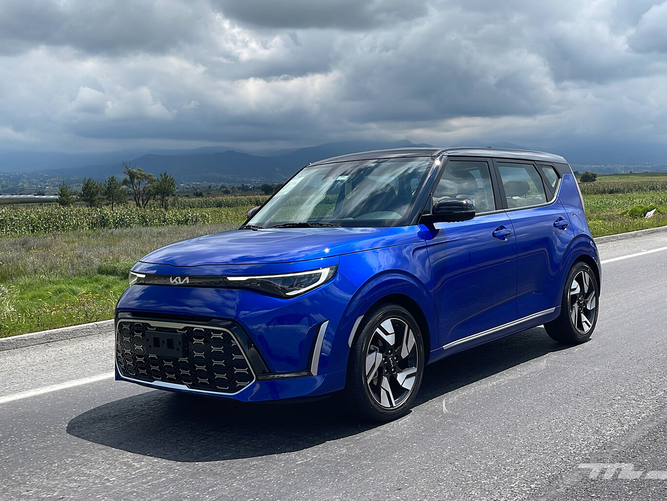 KIA Soul 2023, lo manejamos: polémico por diseño, convincente por precio