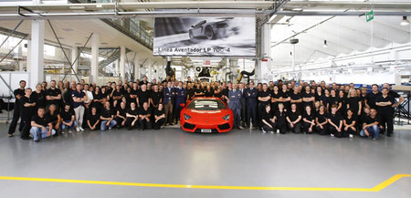 Lamborghini fabrica el Aventador número mil