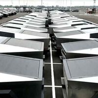 La Tesla Cybertruck es el mayor fracaso de los últimos 20 años. Le sobran 2.400 pickups que no consigue vender, y tampoco las recompra ni acepta devoluciones