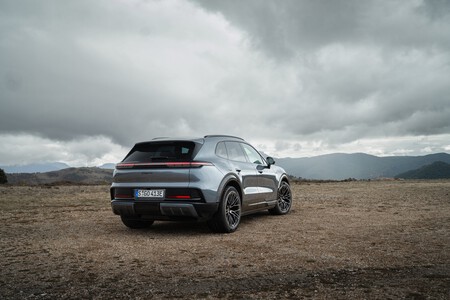 Porsche Cayenne Electric