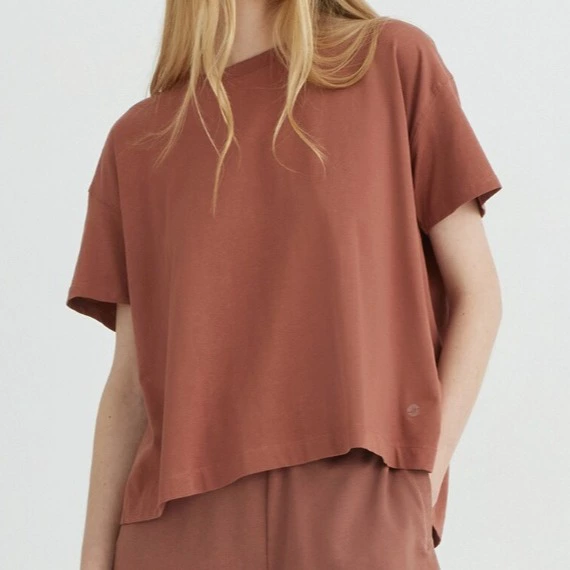 Unit Camiseta apertura espalda