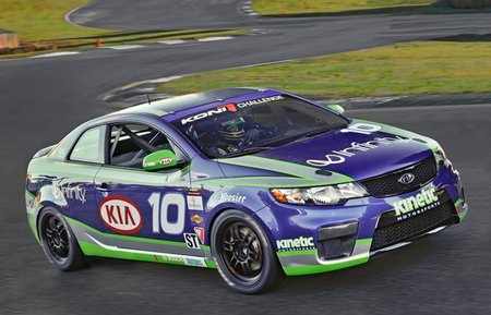 kia-forte-koup-going-racing-in-2010-grand-am-koni-challenge-seri.jpg