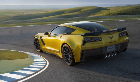 Chevrolet Corvette Z06 2