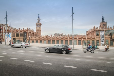 Cataluña prevé introducir a finales de año un nuevo impuesto para los coches según sus emisiones