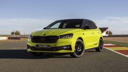 Skoda Fabia Rally2 Cohete 2025 1