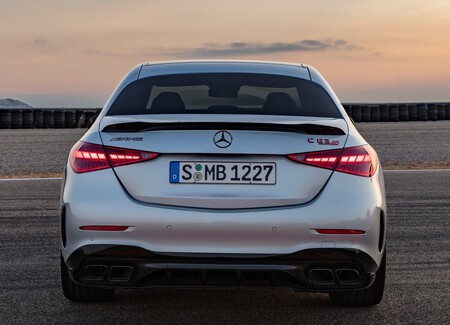 Mercedes Benz C63 S Amg E Performance 2023 1600 11