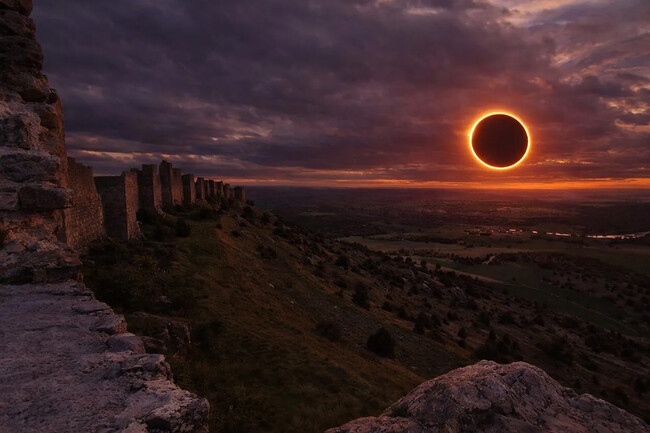 Ya Se Que Desde Mi Ciudad No Voy A Poder Ver El Eclipse De Este Verano Pero Que Vere Exactamente Cuando Ocurra Si Estoy En Girona O En Malaga