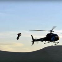 Así de exageradamente celebra Monster el año nuevo: The Doonies 2