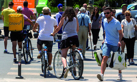Ciclistas en pasos de peatones