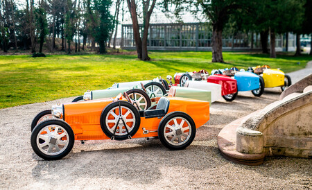 Seis Bugatti Baby II