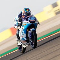 Gabriel Rodrigo es el menos lento en unos parsimoniosos entrenamientos de Moto3 en Buriram