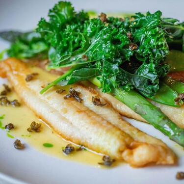 Así se condimentan los filetes de pescado: con estos alimentos quedan jugosos y deliciosos