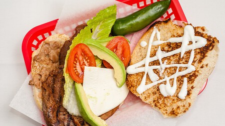 No te pierdas la Feria de la Torta 2025 en CDMX: fechas, sede y todos los detalles para disfrutar una torta de carnitas o de chilaquiles