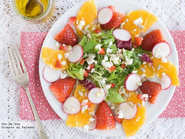 Ensalada de naranja y fresones, receta fácil y rápida