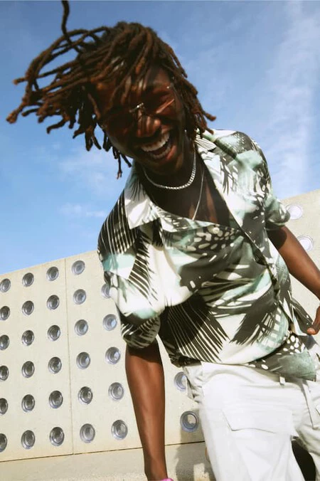 ¿Qué ponerse para un festival de música? Pull&Bear lo tiene claro y nos trae la colección del Primavera Sound