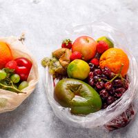Si llegaste con frutas aplastadas a casa, no las tires, tienes un tesoro. 4 formas de darles una segunda vida   