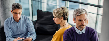 Cómo tratar con personas orgullosas que no dan el brazo a torcer, según la psicología