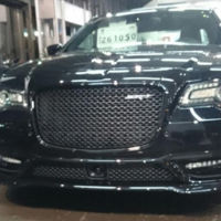 El Chrysler 300 SRT8 vive como inmigrante