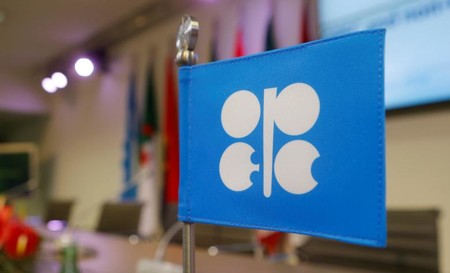 El plan de la OPEP falla y el barril de Brent se desploma un 30% en dos meses 