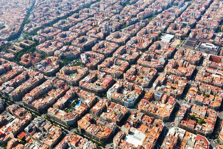 Barcelona necesita reinventarse para atraer inversión