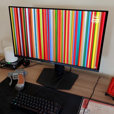 Querían poner a prueba la degradación de una pantalla OLED encendiéndola 60 horas a la semana. Tras dos años, los resultados son sorprendentes