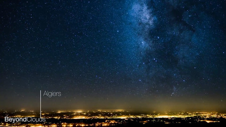‘Flightlapse. Meet the Milky Way’: La Vía Láctea desde la cabina de un avión en movimiento
